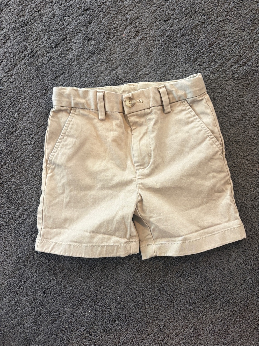 Little Boys like new Vineyard Vines Tan Khaki Chino Shorts